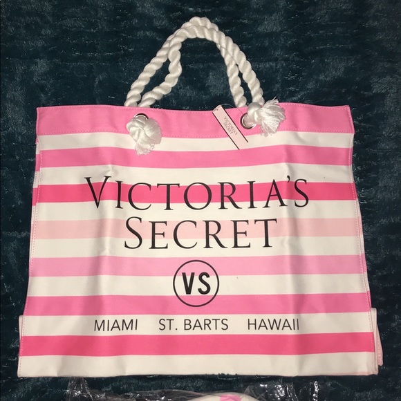 NWT Victoria’s Secret Beach Bundle Tote & M Flops - Picture 3 of 6
